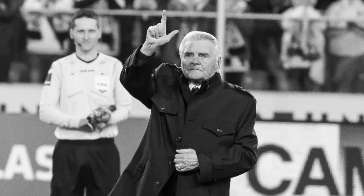 piłka nożna, Odszedł Legenda Legii Warszawa - zdjęcie, fotografia
