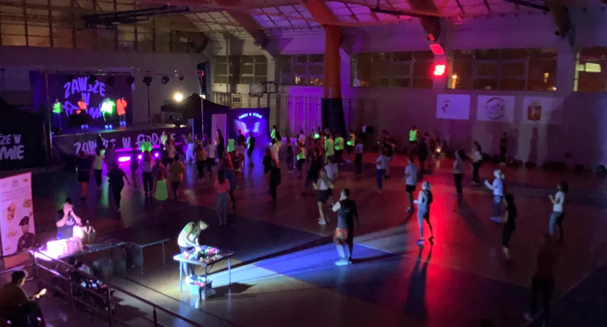 taniec, Rusza zumba Włochach - zdjęcie, fotografia