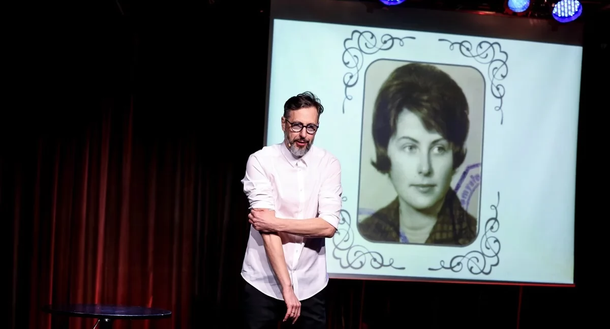 teatr, MaminSzymek osobisty spektakl Szymona Majewskiego - zdjęcie, fotografia