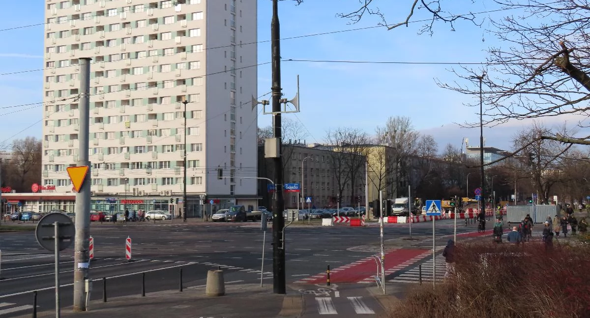 ulice, jutra rewolucja! Grójecka będzie zwężona! Będą objazdy! - zdjęcie, fotografia