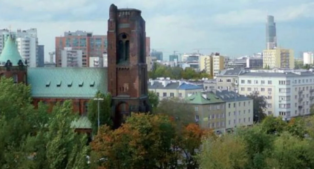 religia, Może warto przywrócić oświetlenie kościoła placu Narutowicza - zdjęcie, fotografia