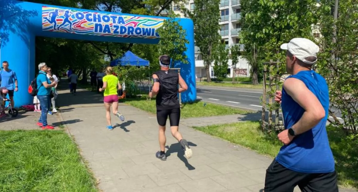 Bieganie, piąty zawody biegowe Parku Korotyńskiego - zdjęcie, fotografia