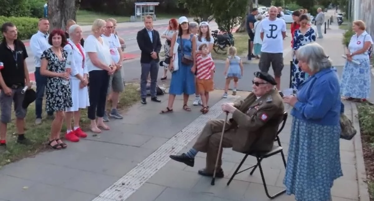 Historia, Zapraszamy Ochocki Tryptyk Powstańczy - zdjęcie, fotografia