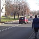 Czy duży czy mały prze na czołowe.