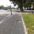 dołek obok dołka