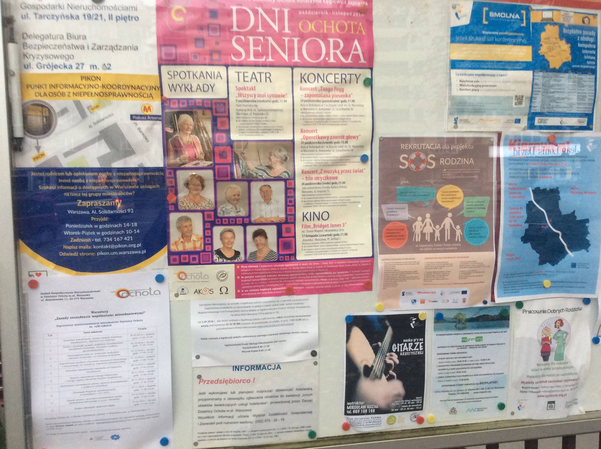 Zdjęcie: imprezy ochota wydarzenia ochota tablicy iOchota