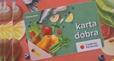170 seniorów z Ochoty otrzymało Kartę Dobra i świąteczne upominki