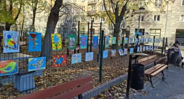 Mali artyści z ochockich przedszkoli zapraszają na wystawę 