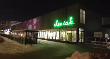 Nasz piękny Zieleniak marnieje