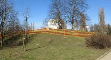 Chyba już wystarczy i najwyższy czas zdjąć to upiększenie