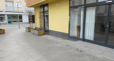 MAL przy Grójeckiej 109 już gości na zewnątrz nie przyjmuje