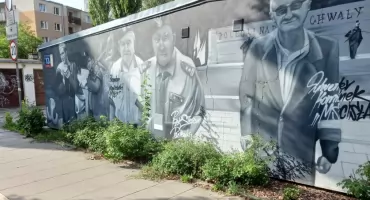 Czy takie murale mogą być chlubą Ochoty