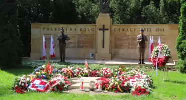 2 Sierpnia w Pęcicach