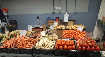 Zdrowe i kolorowe warzywa ze stanowiska nr. 60